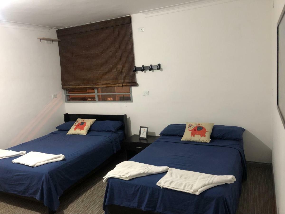 Backpackers Inn מדיין מראה חיצוני תמונה
